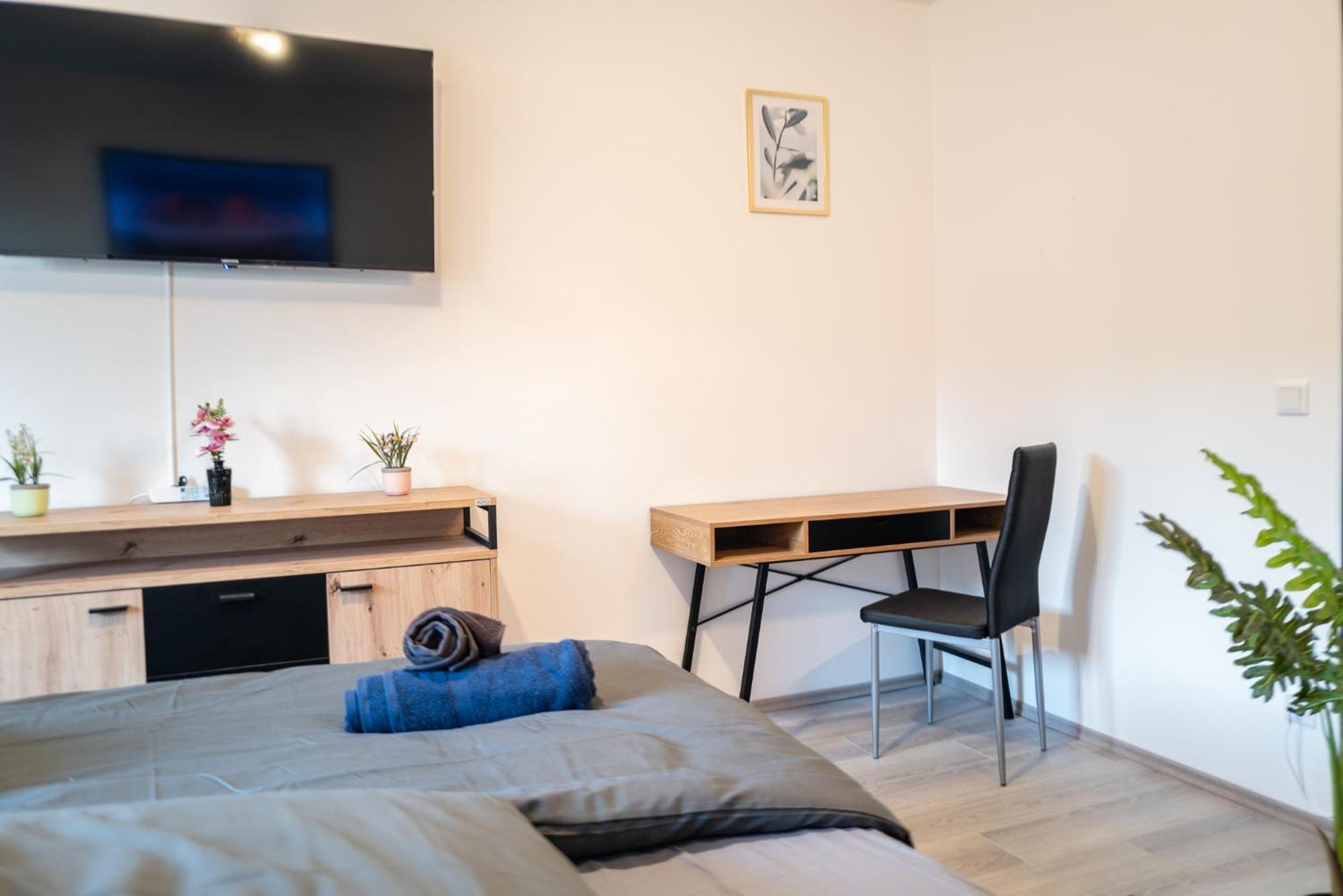 #412 Komfortable, Stilvolle Wohnung Fuer 6 Personen Muelheim an der Ruhr Ngoại thất bức ảnh